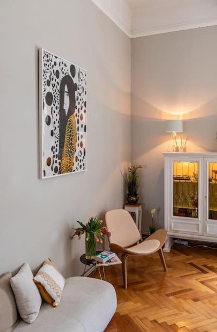 No.8: Lovely & Cosy 3-Room Heart Of The City Timisoara Ngoại thất bức ảnh